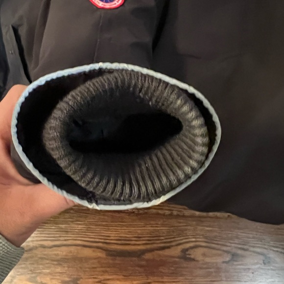 Youth Bomber Jacket.  Size kids 18 CLlightly worn. - Picture 8 of 8